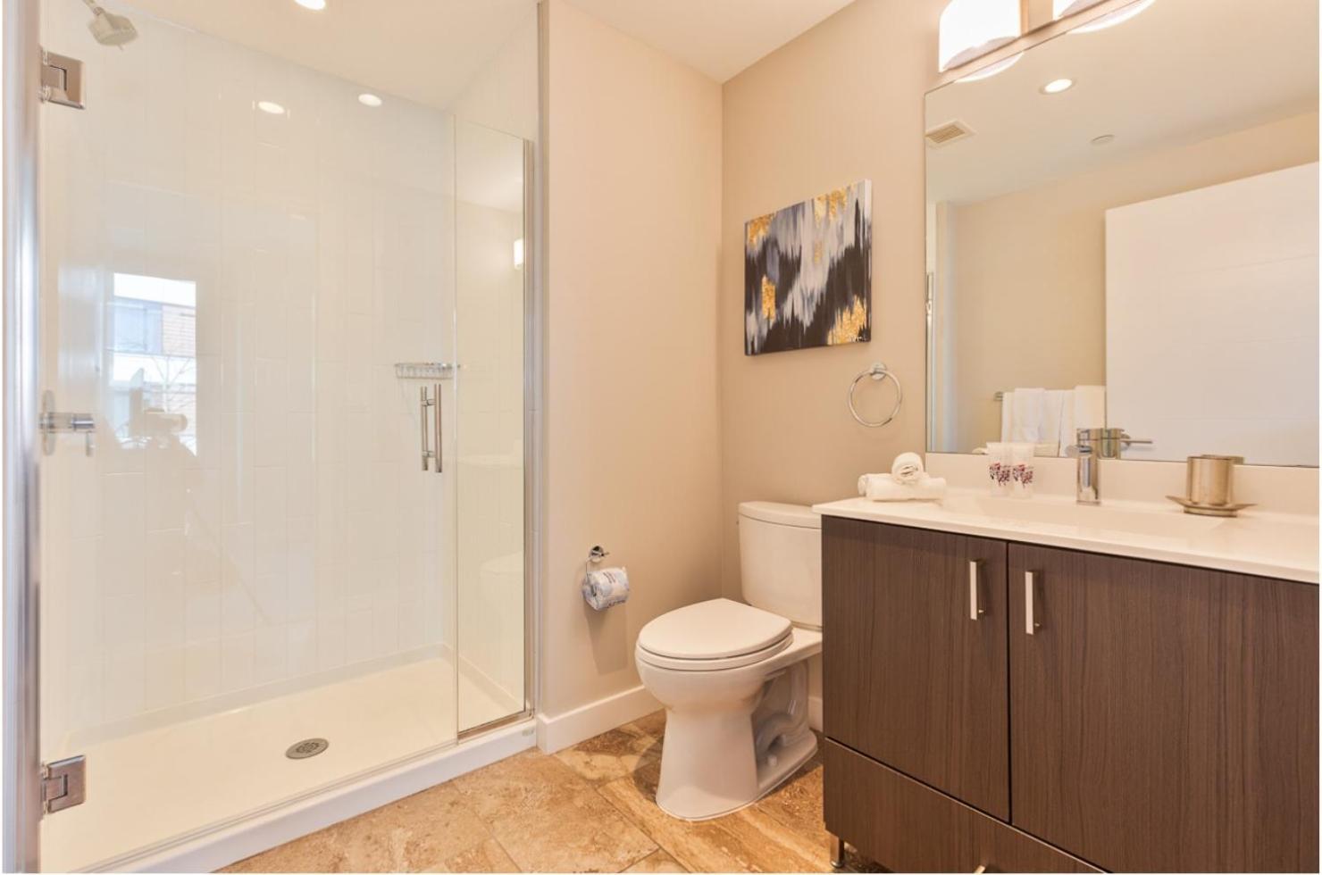 Modern In Seaport With Gym